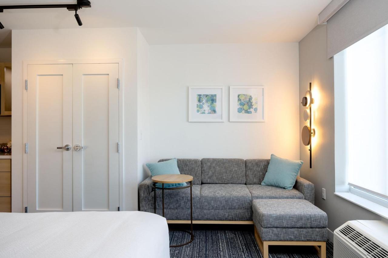 Towneplace Suites By Marriott Canton Riverstone Parkway Exterior photo